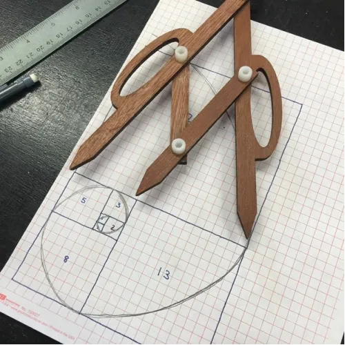  Fibonacci-kompasvektorskabelon til laserskæring