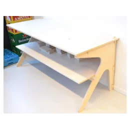 Dọn dẹp bàn làm việc