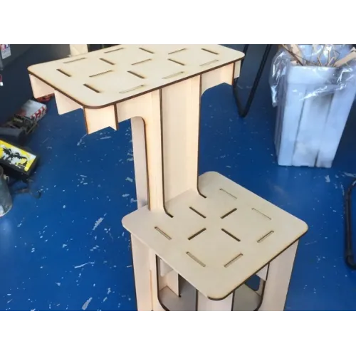  Modelo vetorial para corte a laser de mesa e cadeiras empilháveis