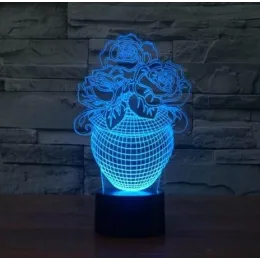Luminária de LED com ilusão 3D de rosa em um vaso.