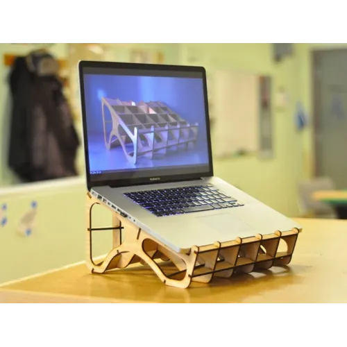  Netbook-stativ - laserskåret vektorskabelon